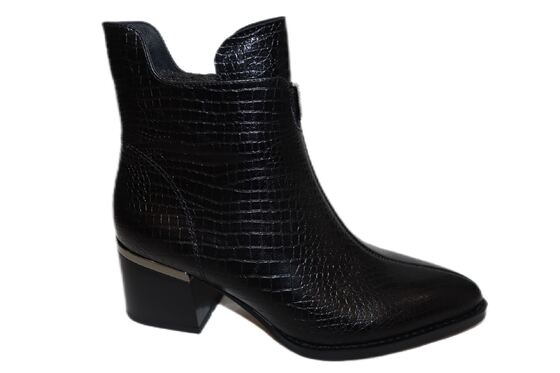 Good price Women's Black Crocodile Embossed Ankle Boots with Chunky Heel online