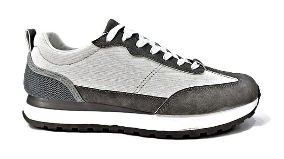 Good price Men's Sneakers online