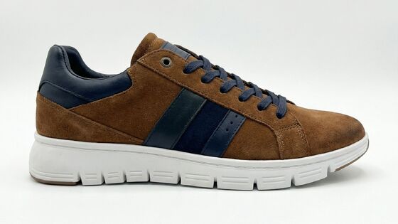 Good price Men's Sneakers online