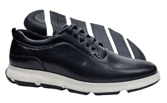 Good price Men's Sneakers online