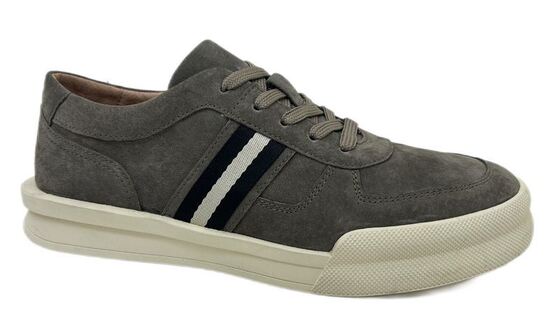 Good price Men's Sneakers online