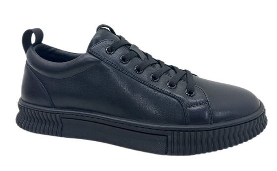 Good price Men's Sneakers online