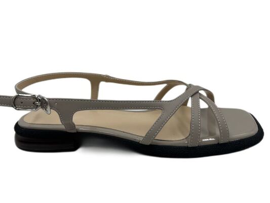 Good price Ladies Leather Sandals online