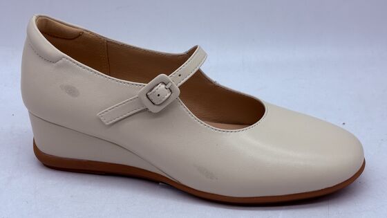 Good price Ladies Casual Shoes online