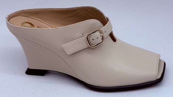 Good price Ladies Casual Shoes online