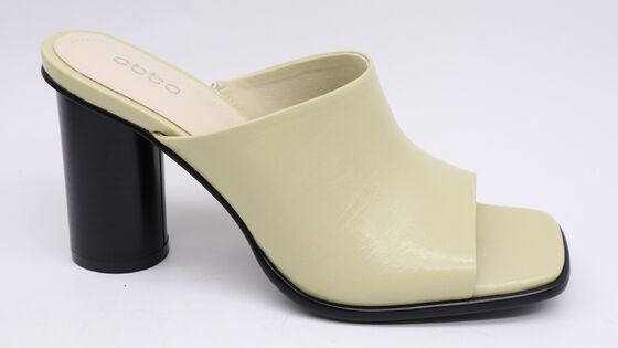 Good price Ladies Fashion Sandals online